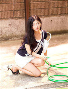 少女开女包www,久久久无码精品亚洲A片0000